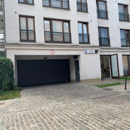 Apartamenty Centrum Nad Motlawa Z Widokiem Na Patio Z Balkonem Gdansk Exterior foto
