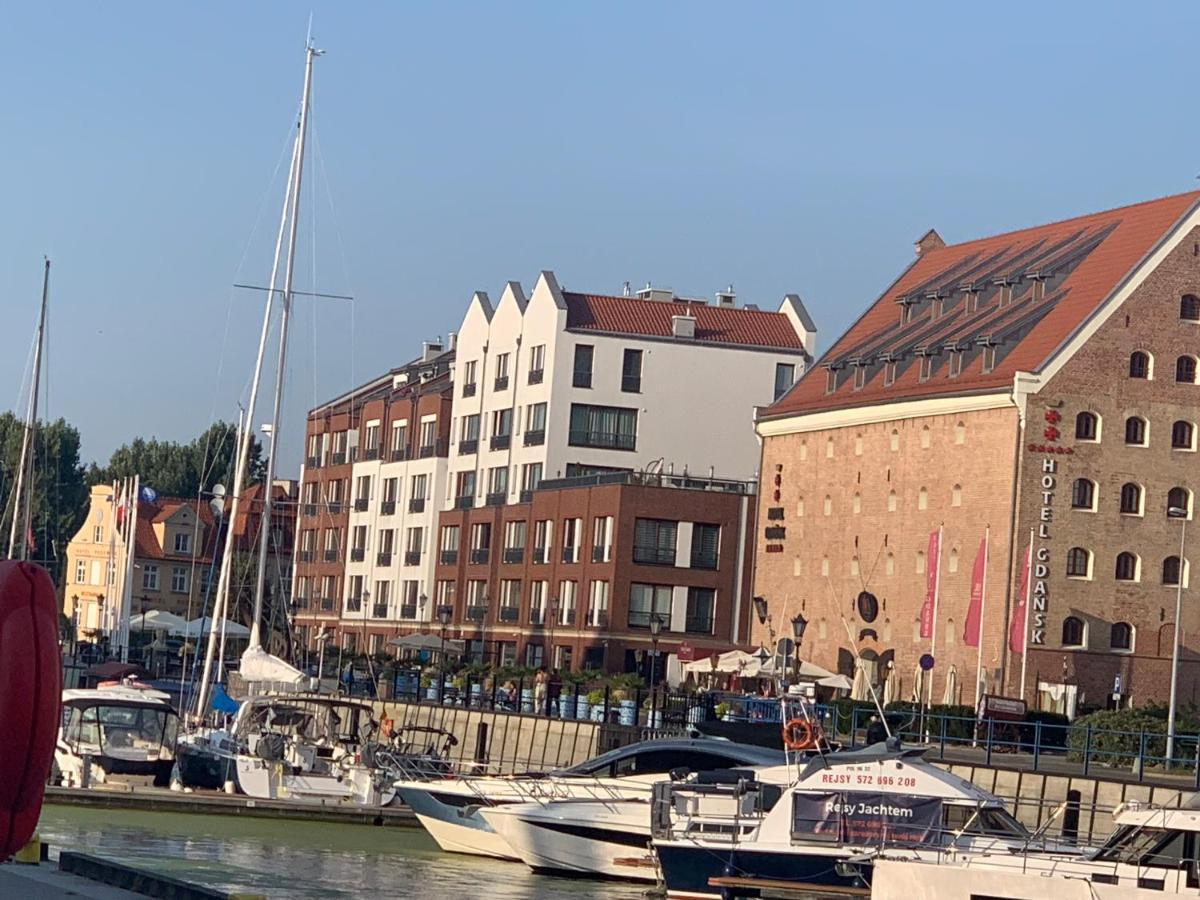 Apartamenty Centrum Nad Motlawa Z Widokiem Na Patio Z Balkonem Gdansk Exterior foto